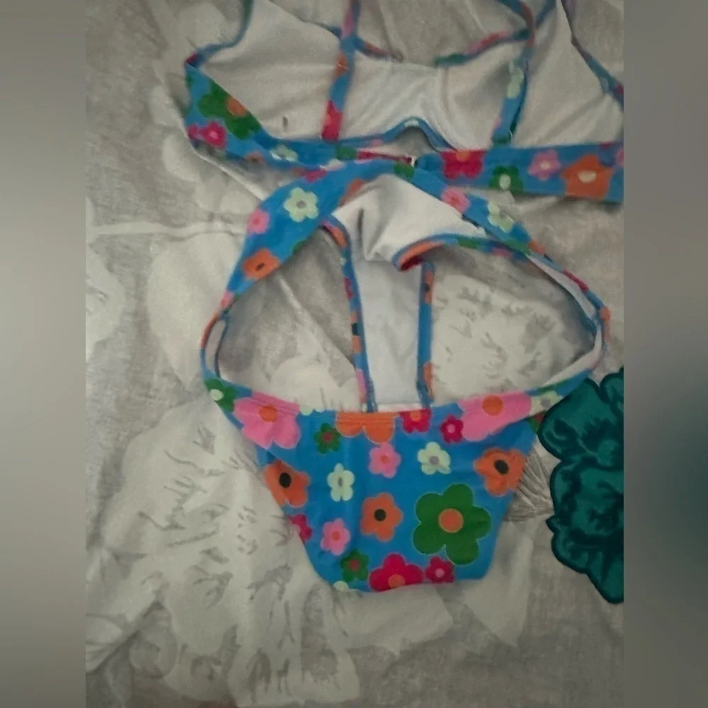 Floral Bikini Women’s L Blue Cheeky Underwire Swimsuit